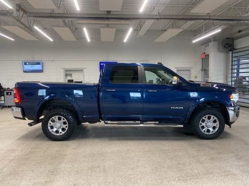 Used 2019 RAM 2500 Laramie AWD/4WD image 7