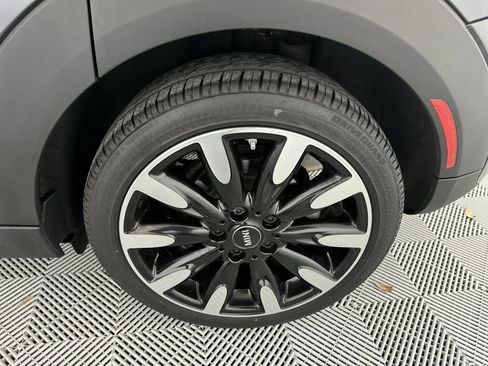 Used 2016 MINI Cooper 4-Door Hardtop FWD image 10