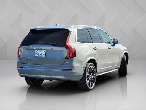 Certified 2025 Volvo XC90 T8 Plus image 6