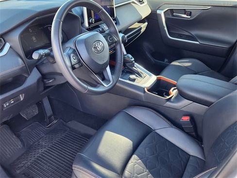 Used 2024 Toyota RAV4 Adventure image 18