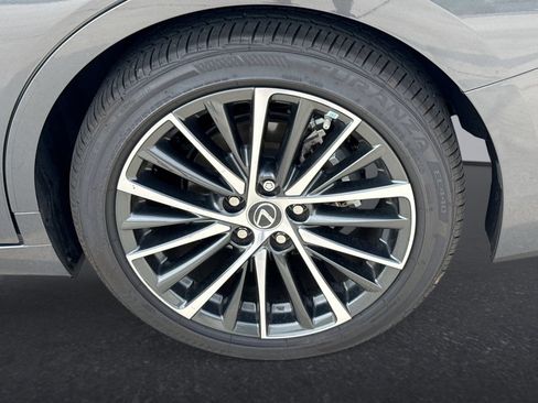 Used 2025 Lexus ES 350 w/ Premium Package FWD image 31