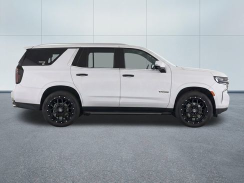 Used 2021 Chevrolet Tahoe Premier AWD/4WD image 18