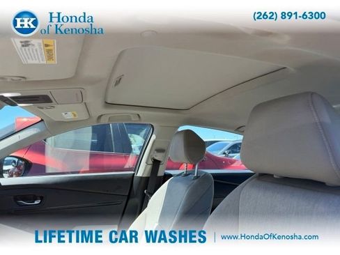 Certified 2025 Honda Accord SE image 6