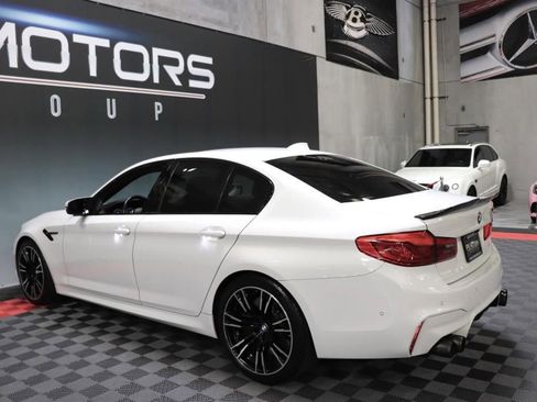 Used 2019 BMW M5 w/ Executive Package image 4