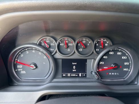 Used 2024 Chevrolet Silverado 1500 Custom Trail Boss AWD/4WD image 25