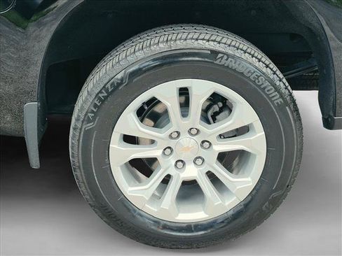 Used 2024 Chevrolet Silverado 1500 LTZ RWD image 24