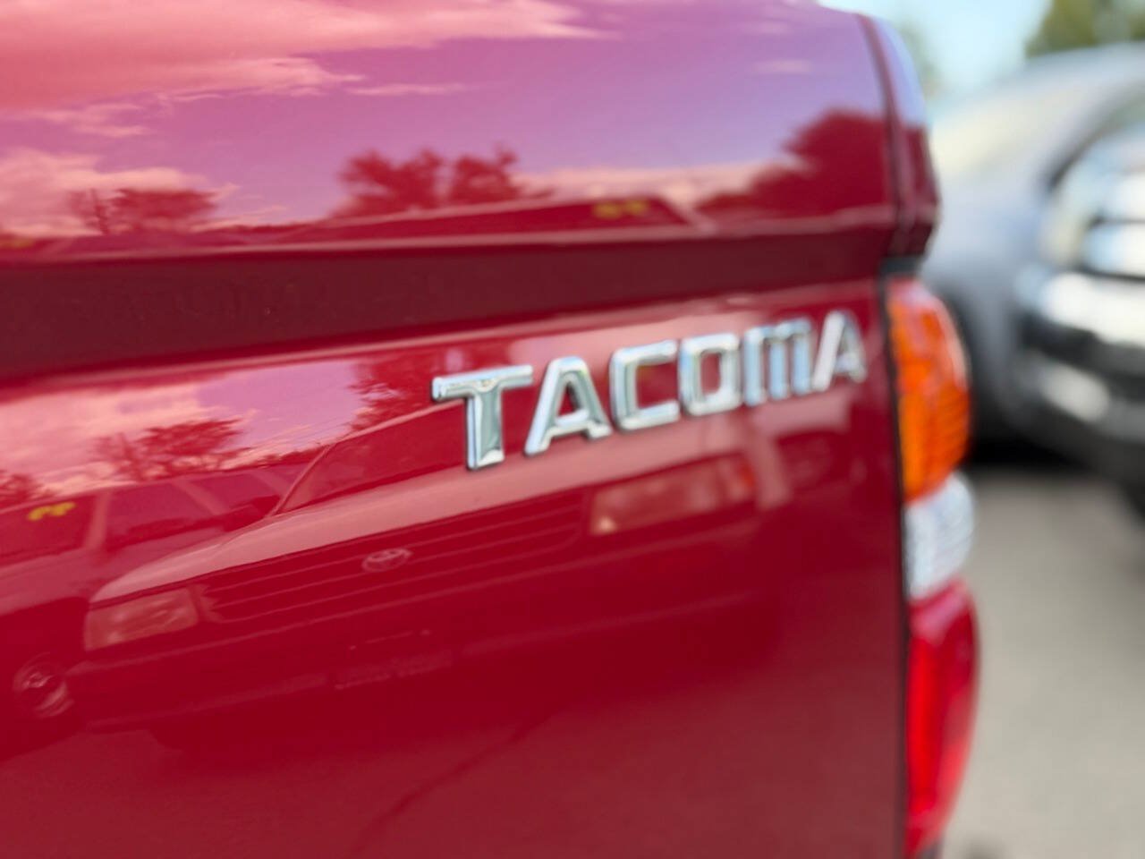 Used 2002 Toyota Tacoma 2WD Regular Cab image 97