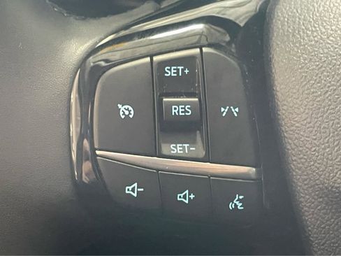 Used 2023 Ford Escape Active AWD/4WD image 12