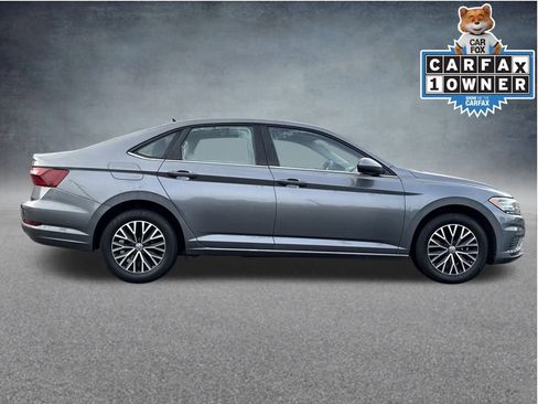 Used 2021 Volkswagen Jetta S image 9