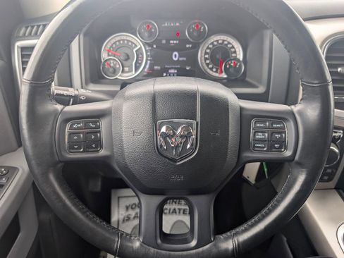 Used 2017 RAM 1500 Big Horn image 12
