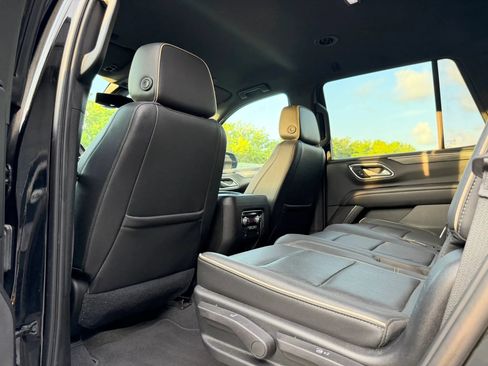 Used 2021 GMC Yukon SLT AWD/4WD image 26