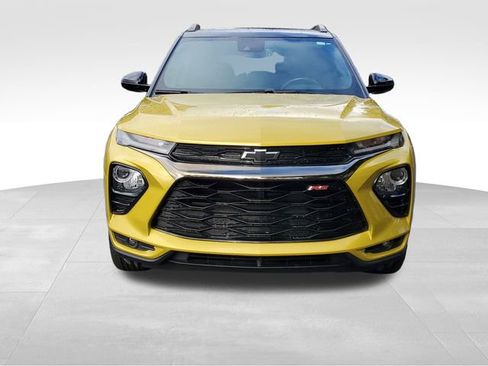 Certified 2023 Chevrolet TrailBlazer RS w/ Sun and Liftgate Package image 8