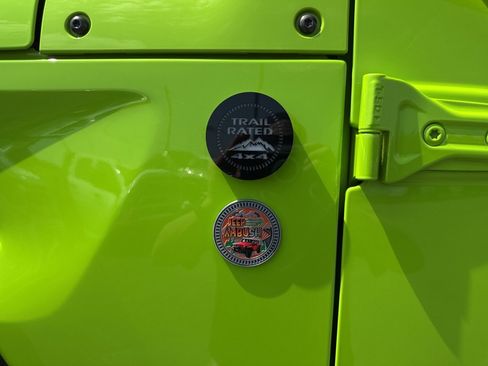 Used 2021 Jeep Gladiator Rubicon w/ LED Lighting Group image 39