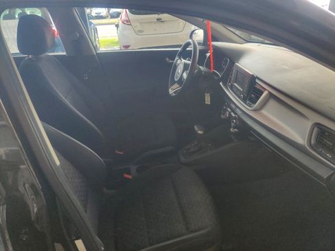 Used 2018 Kia Rio LX FWD image 14