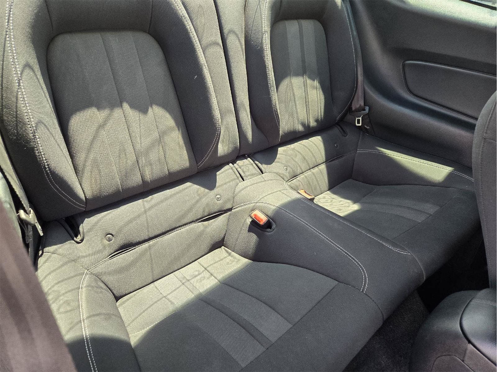Certified 2019 Ford Mustang Coupe RWD image 29