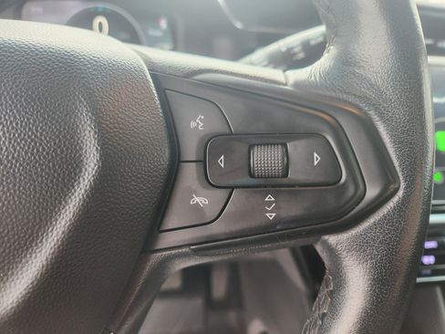 Used 2022 Chevrolet Bolt LT image 15