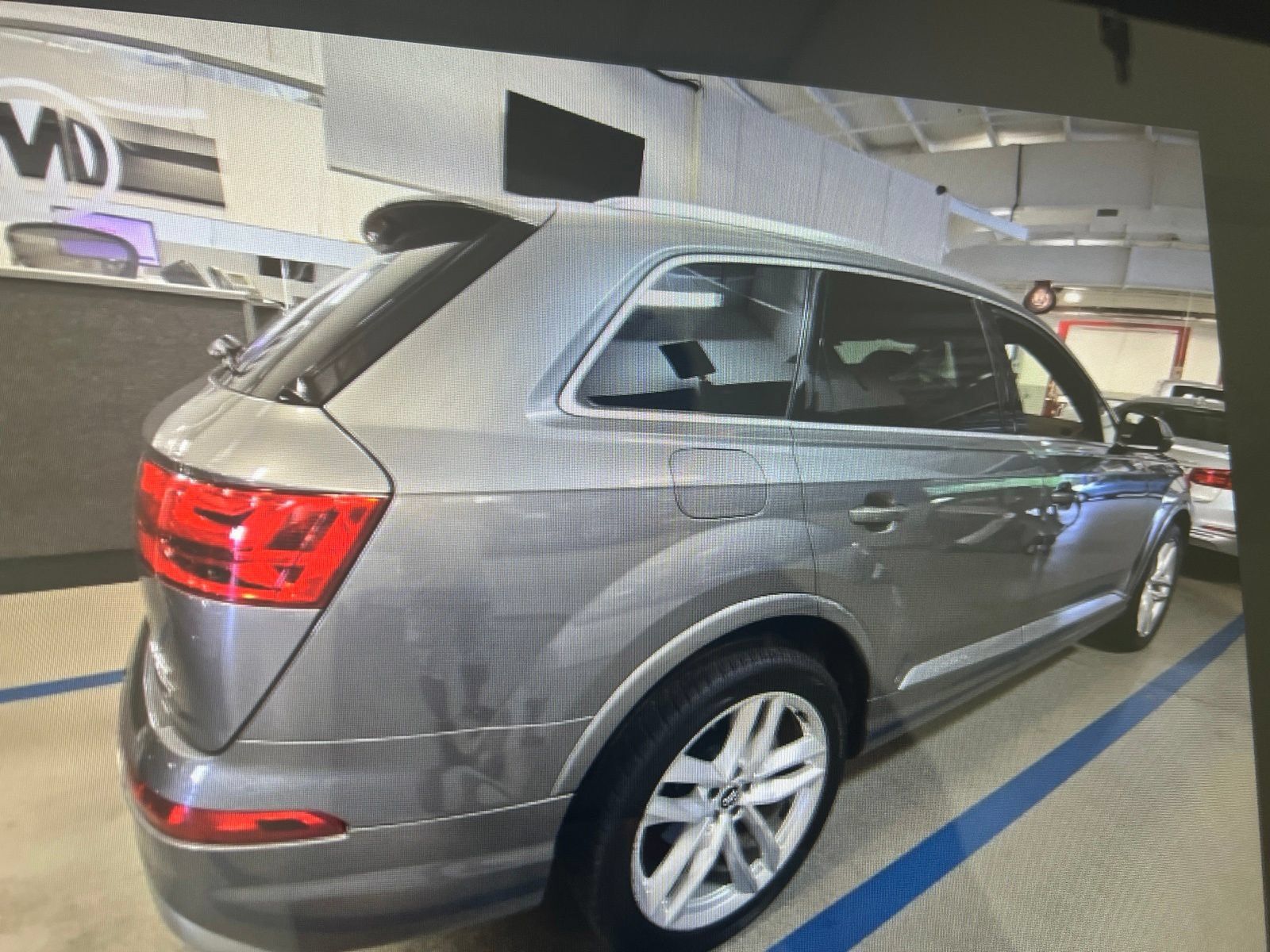 Used 2018 Audi Q7 3.0T Prestige w/ Prestige Package AWD/4WD image 17