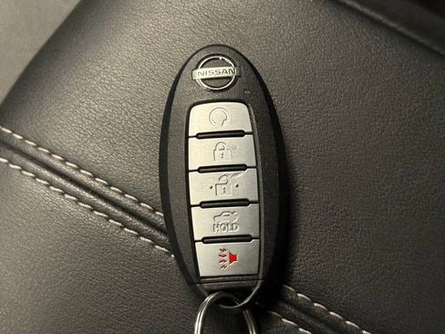 Used 2022 Nissan Altima 2.5 S FWD image 16