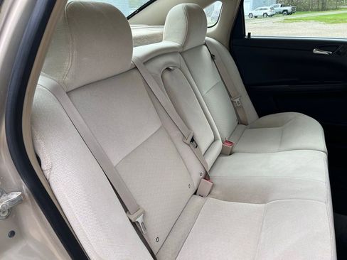 Used 2012 Chevrolet Impala LT image 18