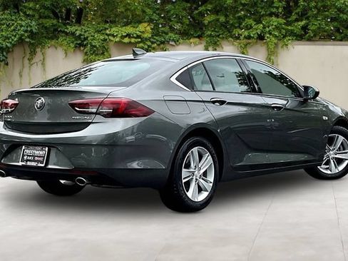 Used 2018 Buick Regal Preferred FWD image 6