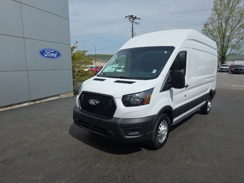 New 2026 Ford Transit 250 148 High Roof AWD image 2