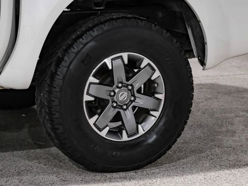 Used 2019 Nissan Frontier PRO-4X image 51