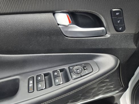 Used 2019 Hyundai Santa Fe AWD image 15
