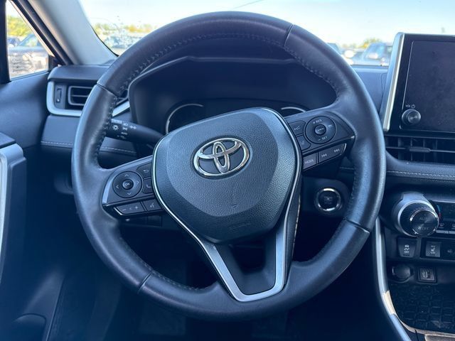 Used 2023 Toyota RAV4 XLE w/ XLE Grade Weather Package AWD/4WD image 21