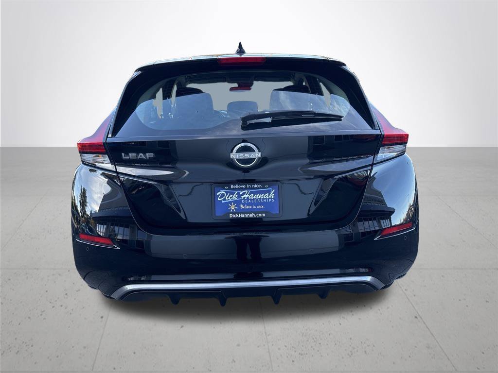 Used 2023 Nissan Leaf S FWD image 8