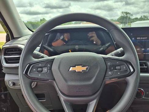 New 2026 Chevrolet TrailBlazer LS FWD image 20