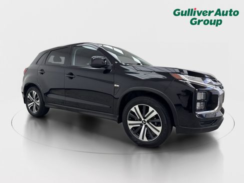 Used 2022 Mitsubishi Outlander Sport ES FWD image 12