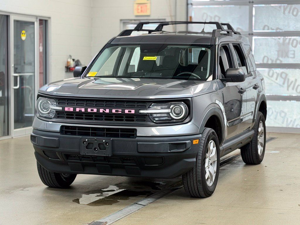 Used 2021 Ford Bronco Sport AWD/4WD image 3