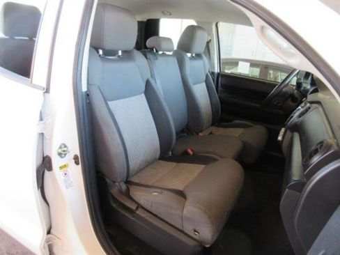Used 2016 Toyota Tundra SR w/ Tow Package RWD image 14