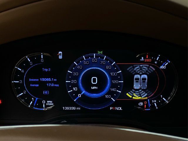 Used 2017 Cadillac Escalade Platinum AWD/4WD image 22
