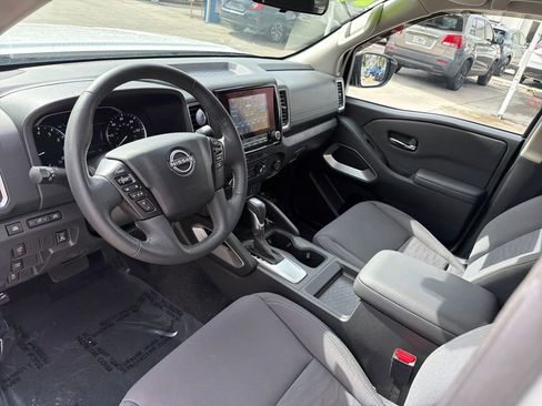 Certified 2024 Nissan Frontier SV w/ SV Convenience Package image 13