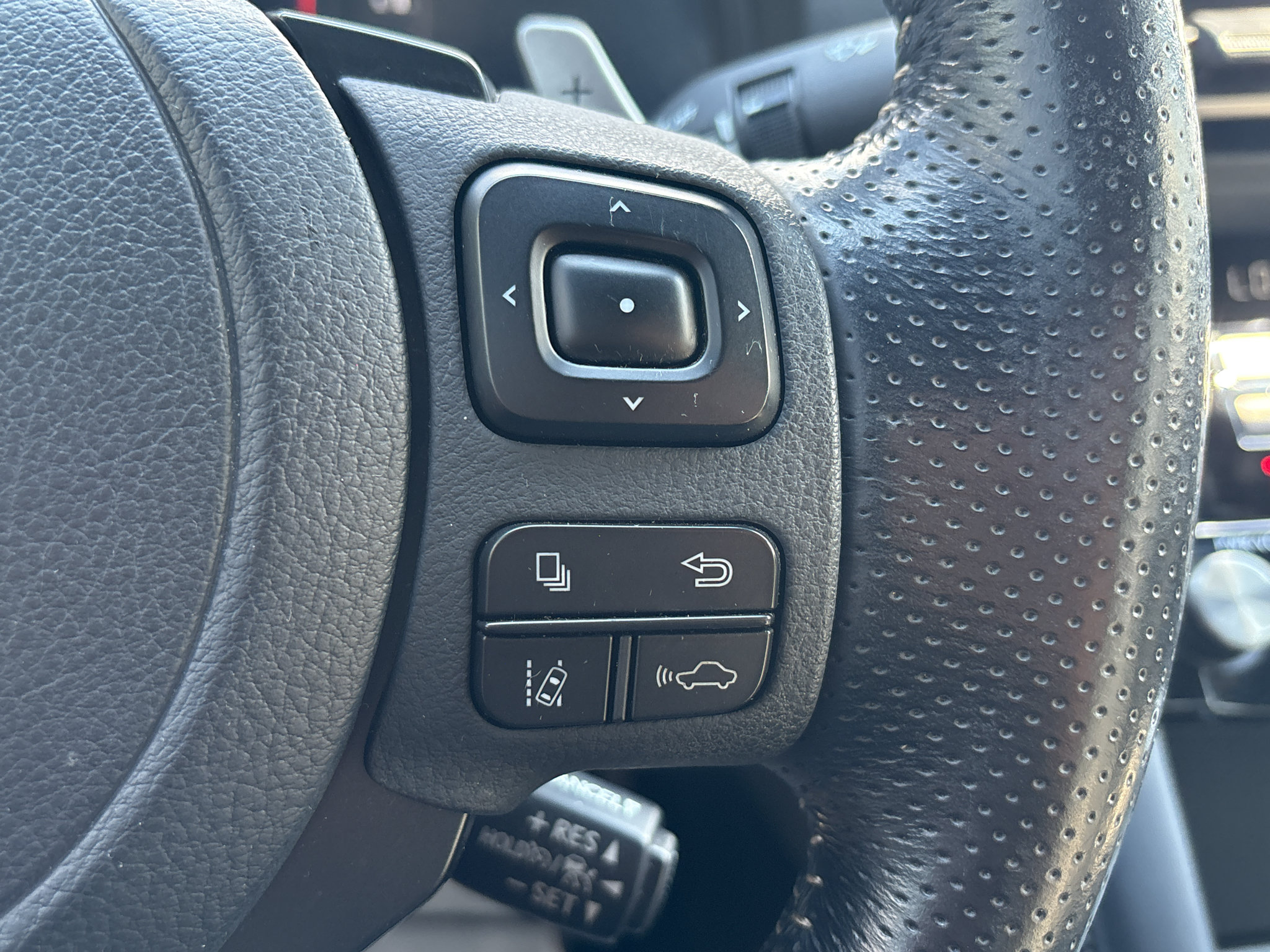 Used 2022 Lexus IS 350 F Sport w/ Navigation Package RWD image 19