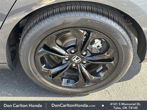 Certified 2025 Honda Accord SE image 28