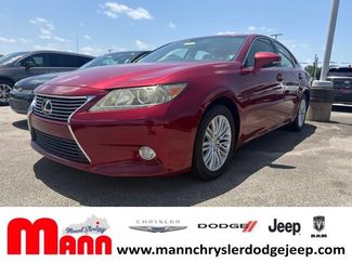 Used 2013 Lexus ES 350 w/ Luxury Pkg FWD video 1