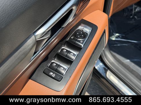 Used 2025 Kia Telluride SX Prestige X-Line AWD/4WD image 14