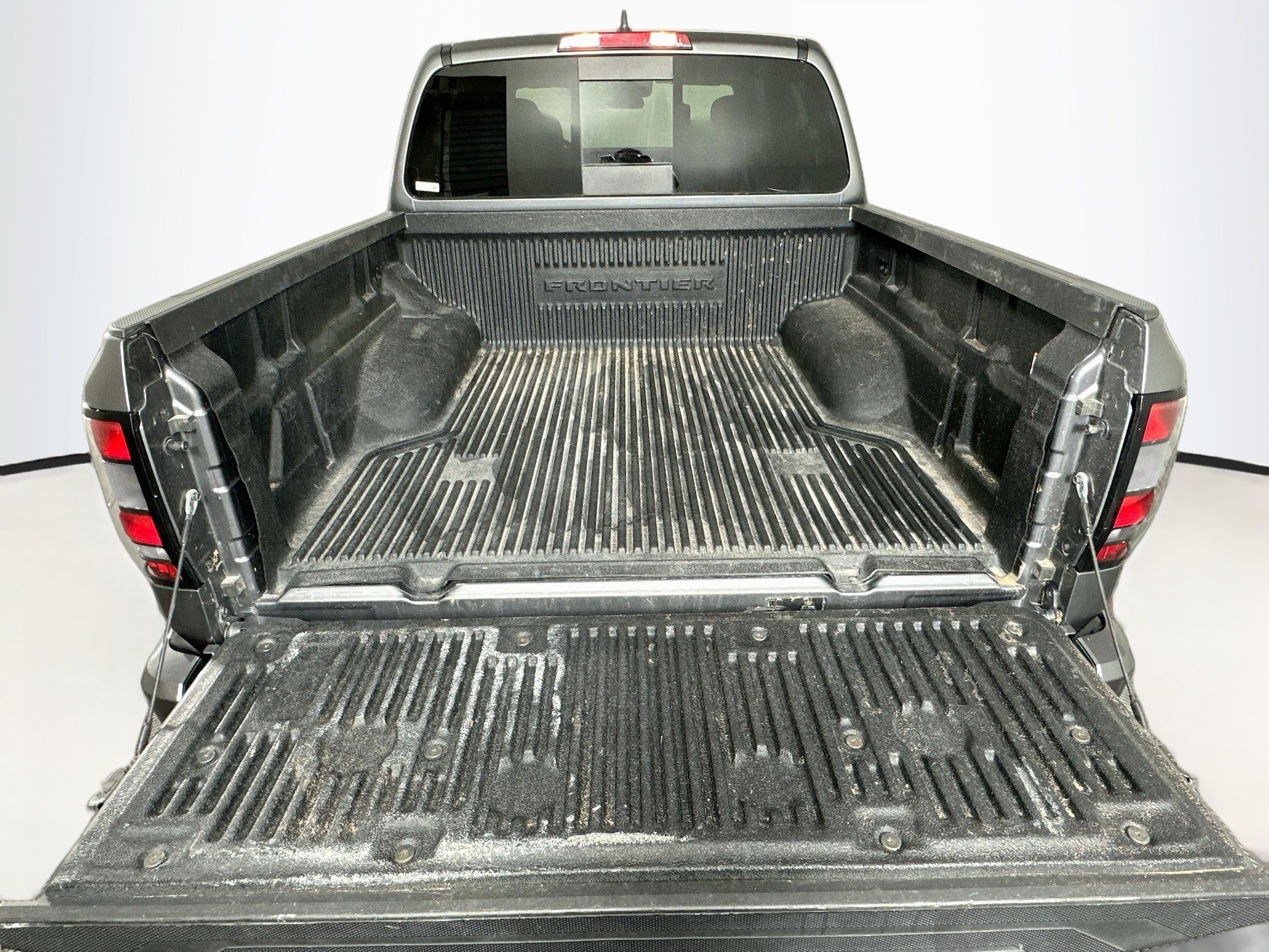 Used 2026 Nissan Frontier PRO-4X AWD/4WD image 27
