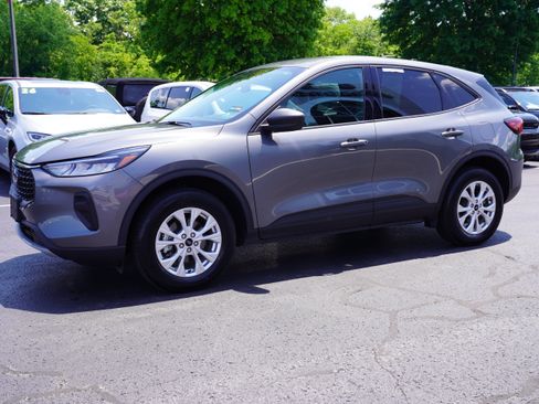 Used 2025 Ford Escape Active AWD/4WD image 8