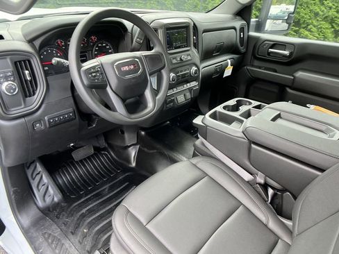 New 2024 GMC Sierra 3500 Pro w/ Convenience Package image 17