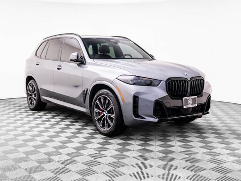 Used 2024 BMW X5 xDrive50e w/ M Sport Package AWD/4WD image 9