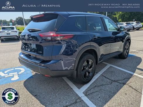 Used 2026 Nissan Rogue SV w/ Cold Weather Package AWD/4WD image 6