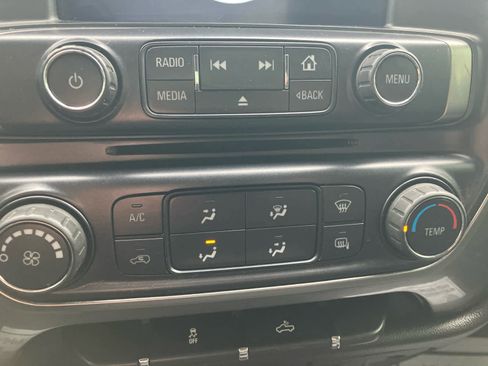 Used 2019 Chevrolet Silverado 1500 LT image 23