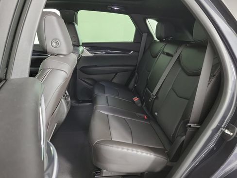 Used 2023 Cadillac XT5 Premium Luxury w/ Technology Package AWD/4WD image 12
