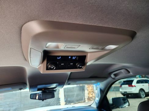 Used 2016 Chevrolet Tahoe LS w/ Enhanced Driver Alert Package RWD image 30