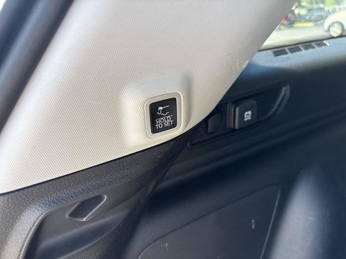 Used 2022 Jeep Grand Cherokee Limited 4xe AWD/4WD image 12