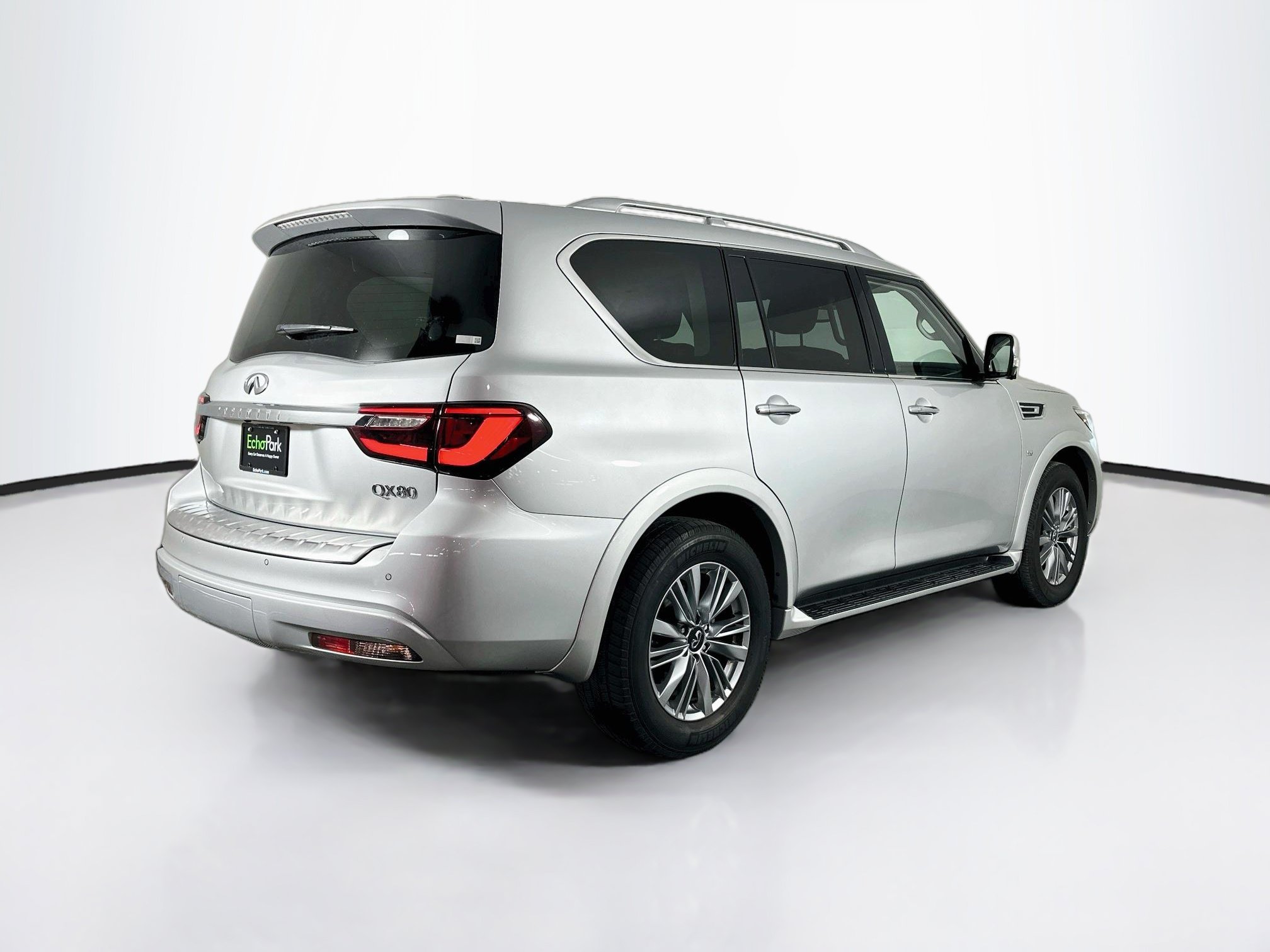 Used 2019 INFINITI QX80 Luxe w/ Proassist Package RWD image 9