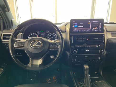 Used 2023 Lexus GX 460 Premium w/ Premium Plus Package AWD/4WD image 17